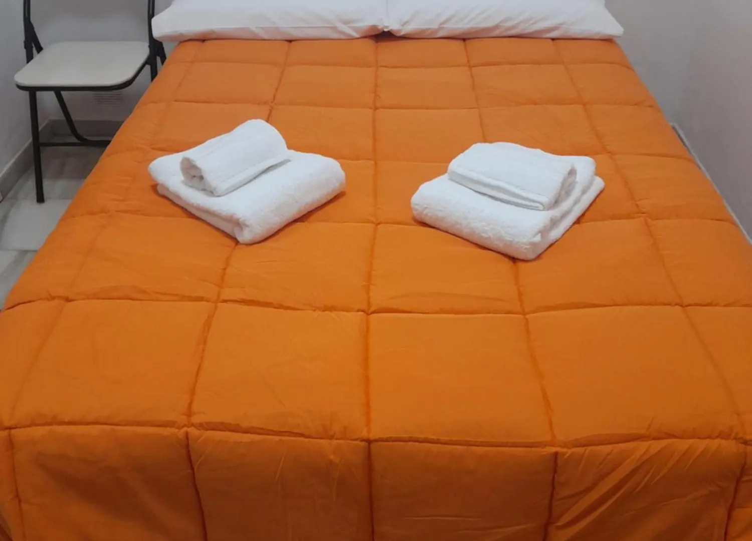 Apartamento En Santa Cruz Sevilla Catedral Giralda Nuevo 2025 0*, 塞维利亚 西班牙